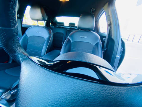 2022 Kia Forte GT Line