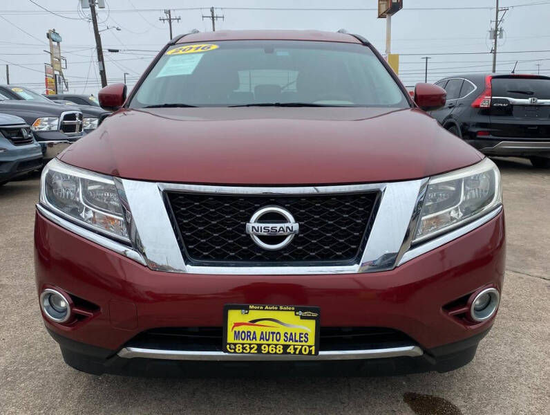 2016 Nissan Pathfinder SV