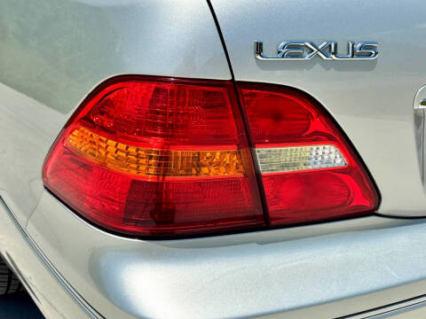 2003 Lexus LS 430