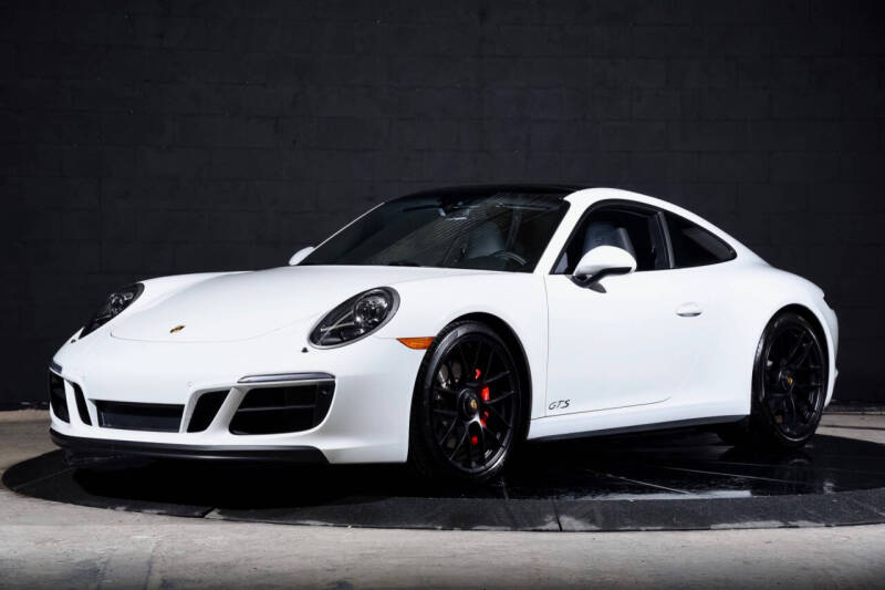 2018 Porsche 911 Carrera GTS