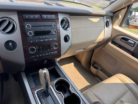 2012 Ford Expedition XLT