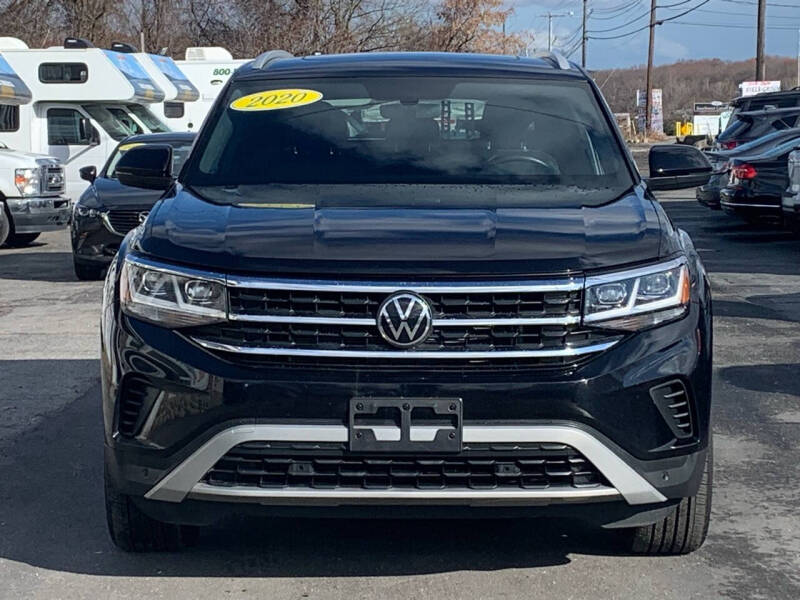 Used 2020 Volkswagen Atlas Cross Sport SE w/Tech with VIN 1V26C2CA9LC203469 for sale in Worcester, MA