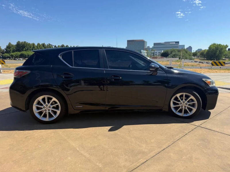 2013 Lexus CT 200h