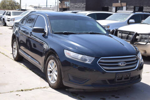 2015 Ford Taurus SE