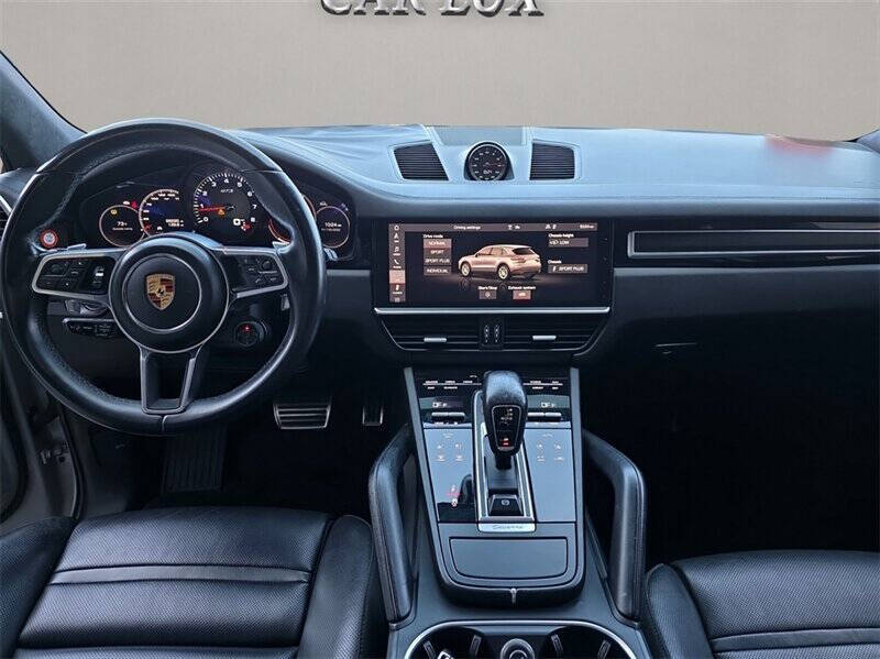 2021 Porsche Cayenne GTS