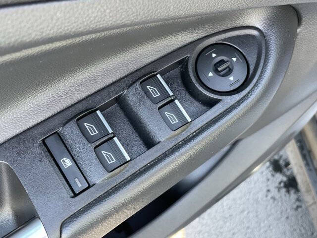 2017 Ford C-MAX Hybrid SE