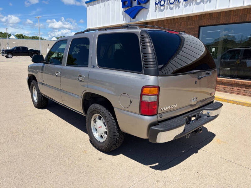 2001 GMC Yukon SLE