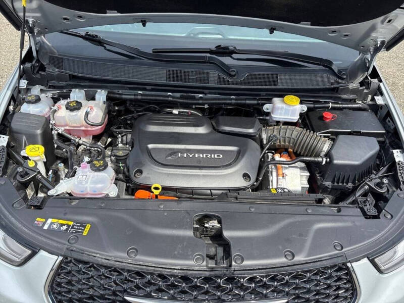 2023 Chrysler Pacifica Plug-In Hybrid Limited