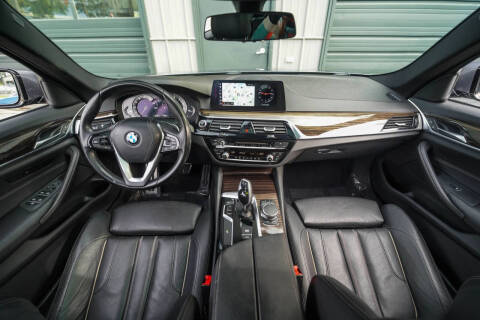 2018 BMW 5 Series 540i