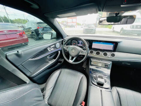2017 Mercedes-Benz E-Class E 300