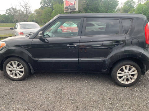 2013 Kia Soul +
