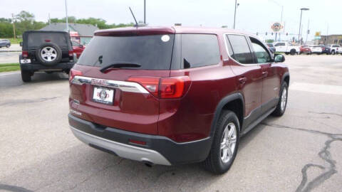 2017 GMC Acadia SLE-1
