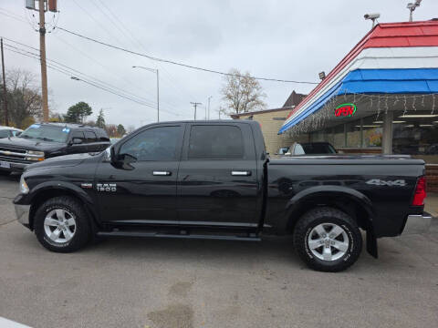 2018 RAM 1500 SLT