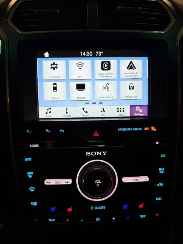 2017 Ford Explorer Platinum