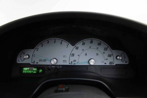 2002 Ford Thunderbird Deluxe