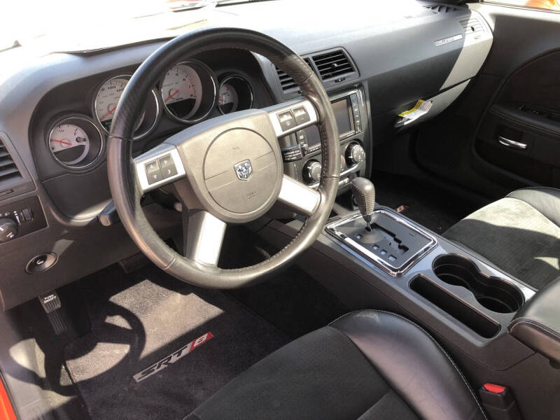 2008 Dodge Challenger SRT8