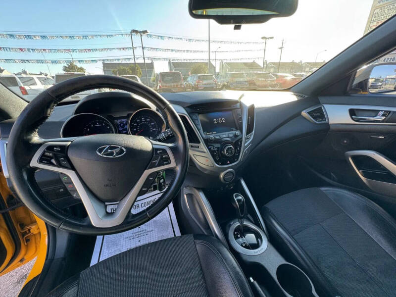 2016 Hyundai Veloster