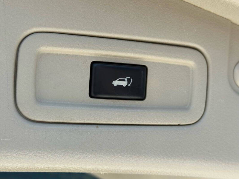 2012 Nissan Murano SL - Photo 12