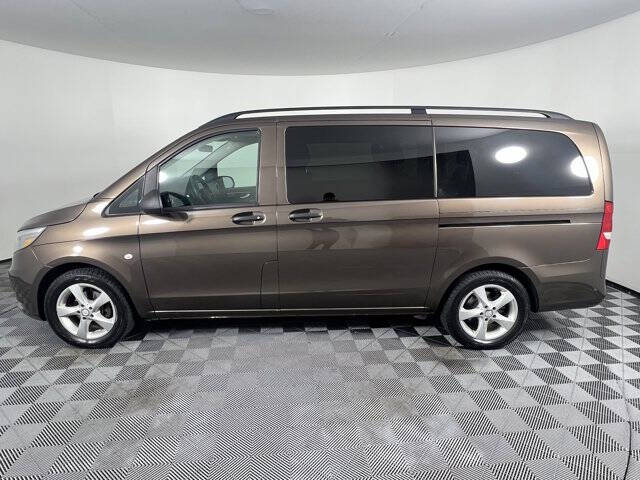 2016 Mercedes-Benz Metris Passenger