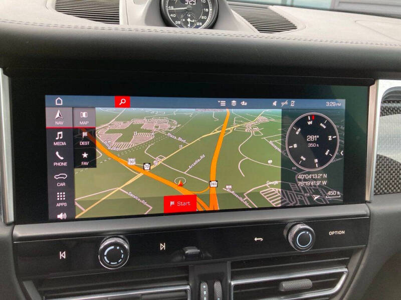 2024 Porsche Macan GTS