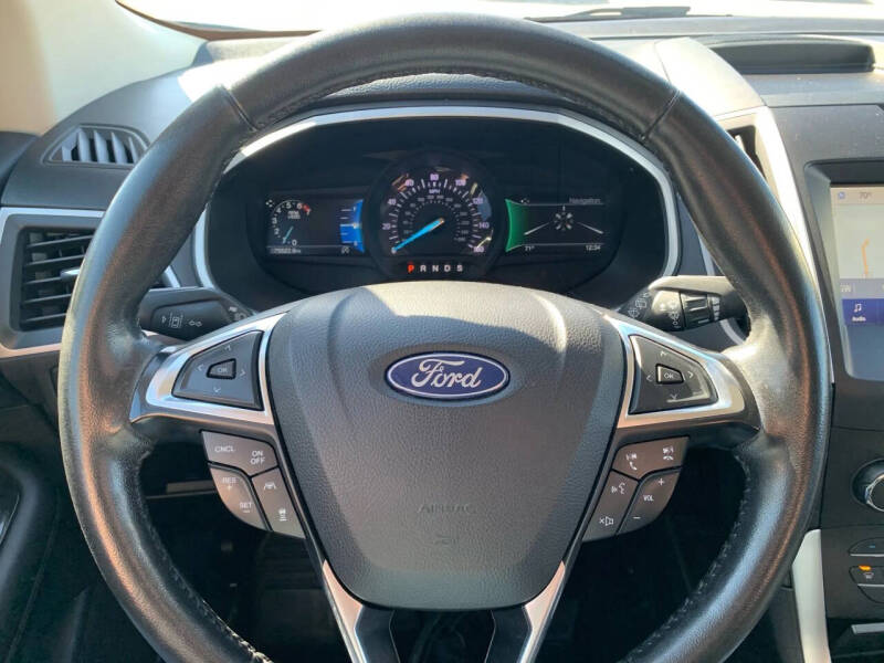 2020 Ford Edge
