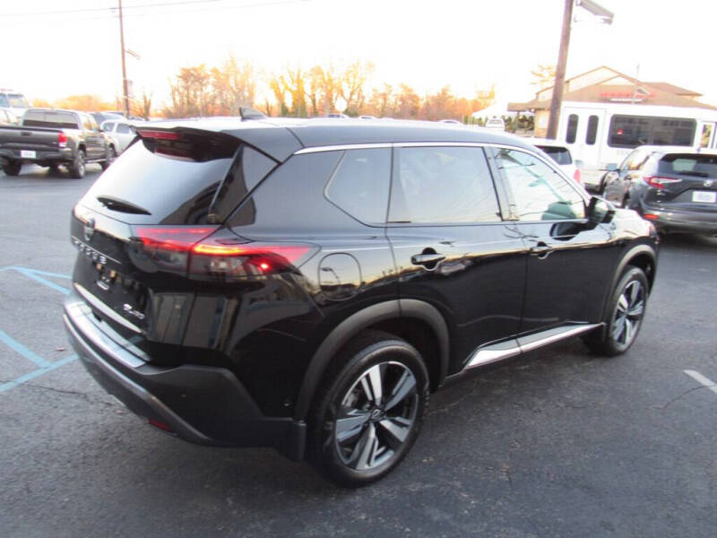 2023 Nissan Rogue SL