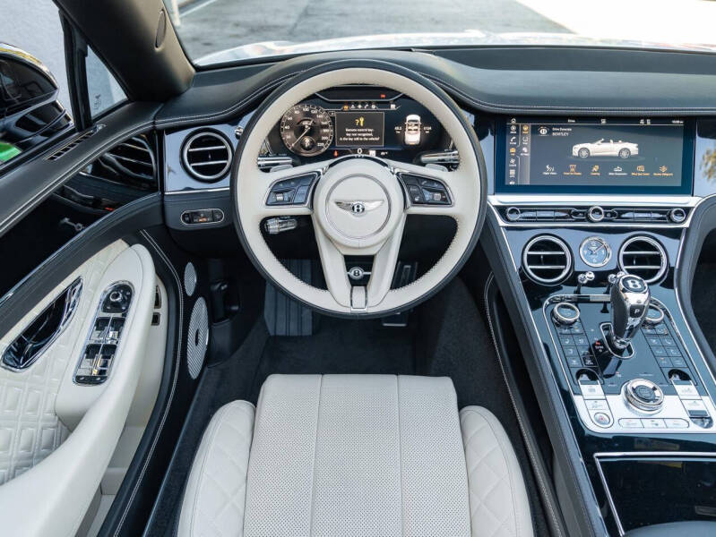2023 Bentley Continental
