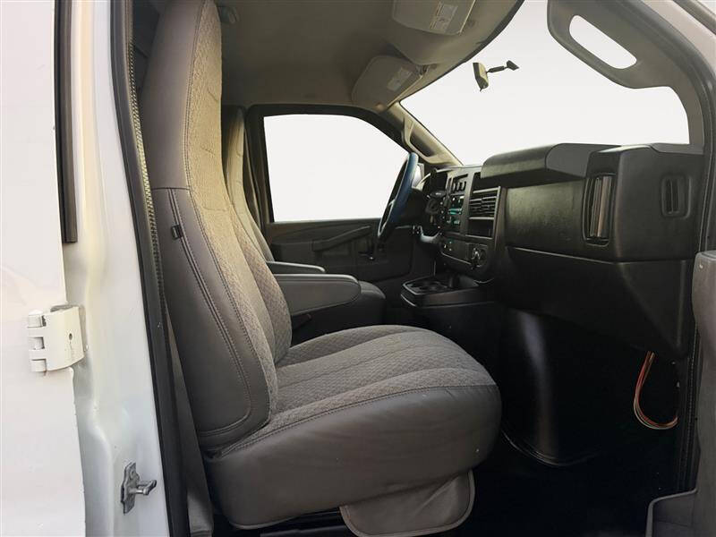 2016 Chevrolet Express 2500