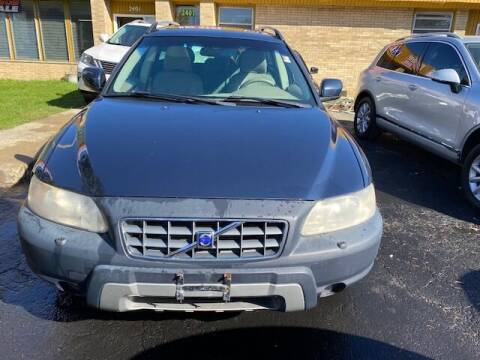 2007 Volvo XC70 for sale at NORTH CHICAGO MOTORS INC in North Chicago IL
