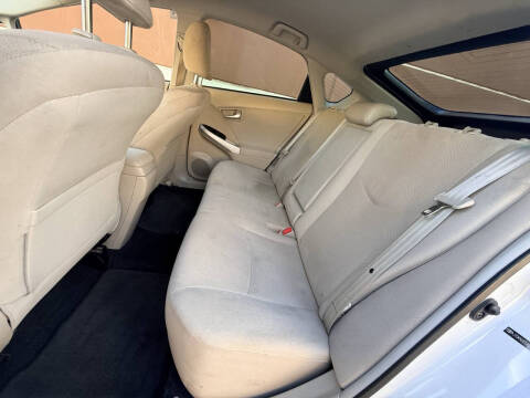 2012 Toyota Prius Two