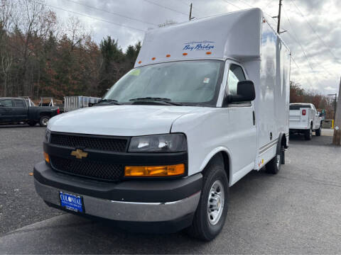 2025 Chevrolet Express 3500