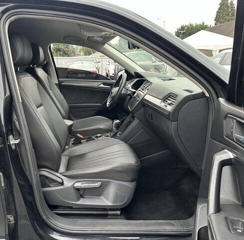 2022 Volkswagen Tiguan SE 4Motion