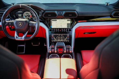 2021 Lamborghini Urus