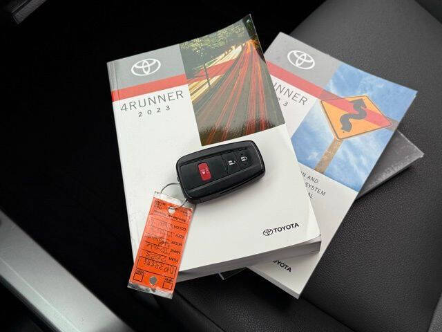 2023 Toyota 4Runner SR5 Premium