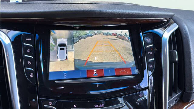 2018 Cadillac Escalade Standard