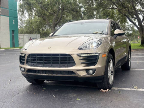 2017 Porsche Macan