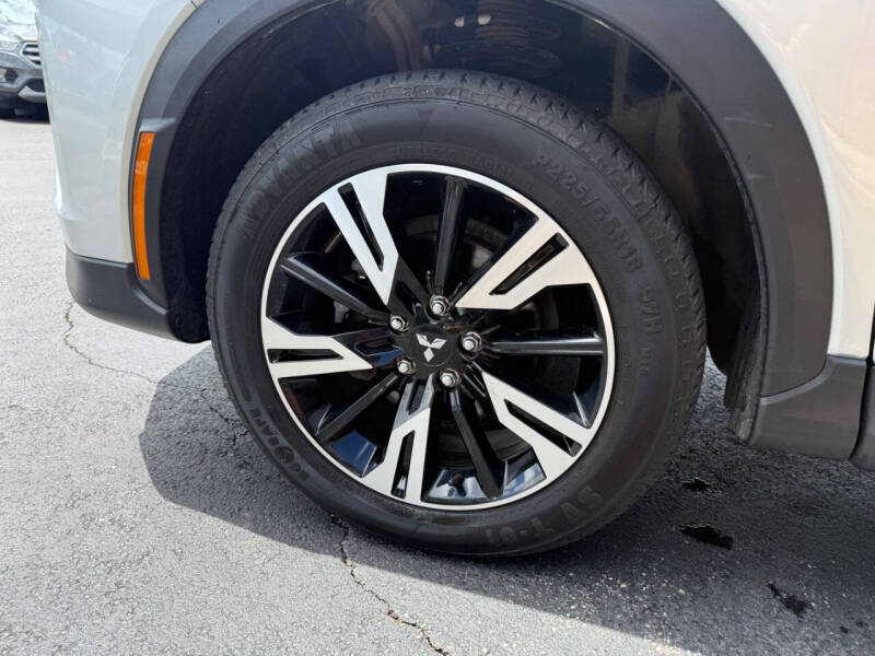 2024 Mitsubishi Eclipse Cross SE