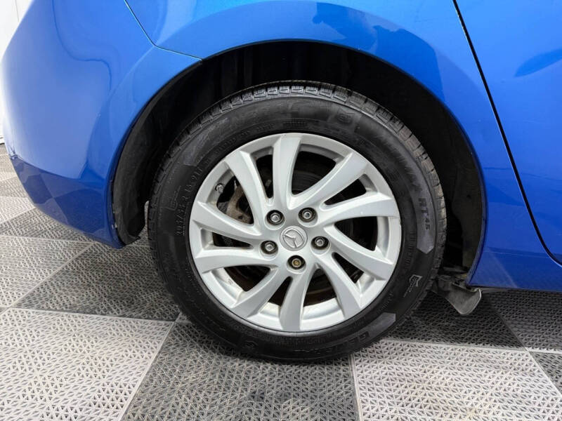2012 Mazda MAZDA3 i Grand Touring