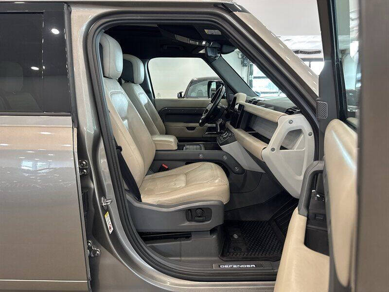 2022 Land Rover Defender 110 XS Edition