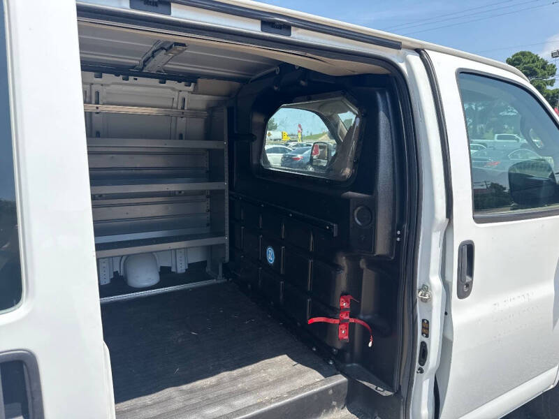 2021 Chevrolet Express 2500