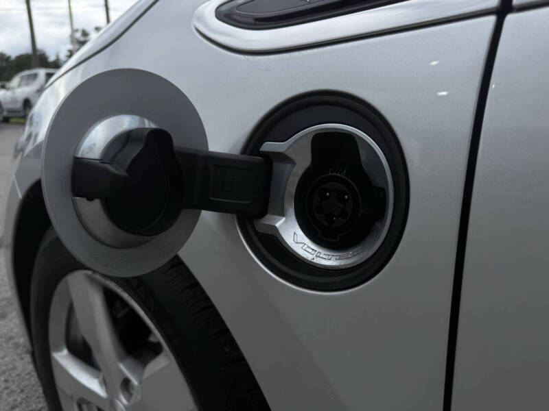 2011 Chevrolet Volt Premium