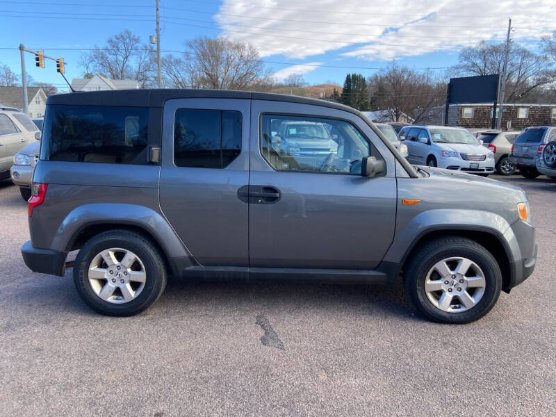 2010 Honda Element for sale at RIVERSIDE AUTO SALES in Sioux City IA
