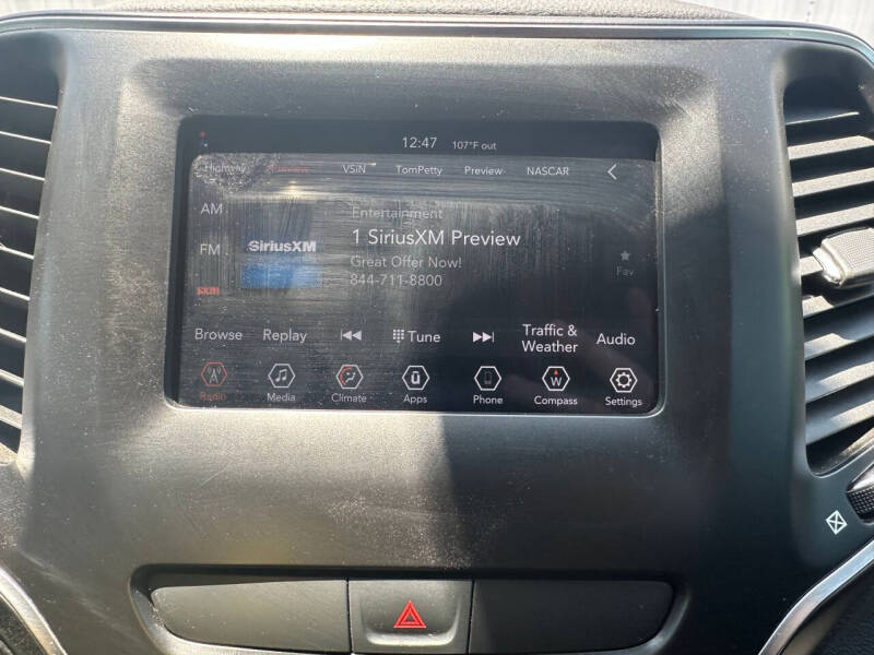 2019 Jeep Cherokee Latitude