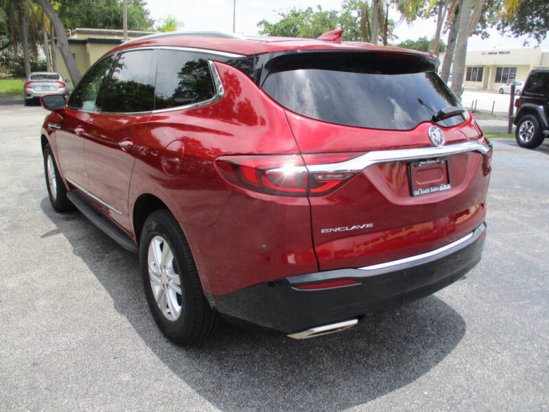 2020 Buick Enclave Essence