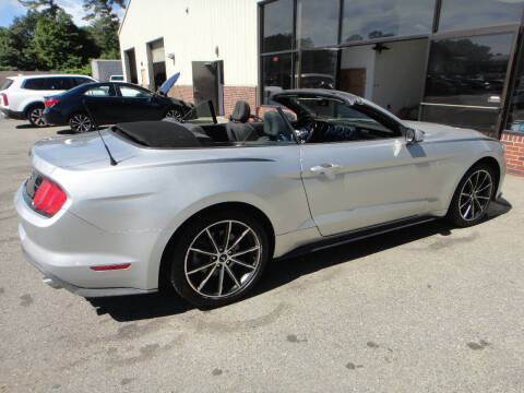 2019 Ford Mustang EcoBoost