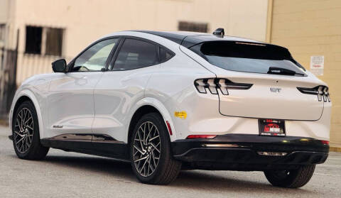 2021 Ford Mustang Mach-E GT