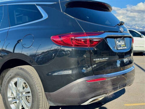 2020 Buick Enclave Essence