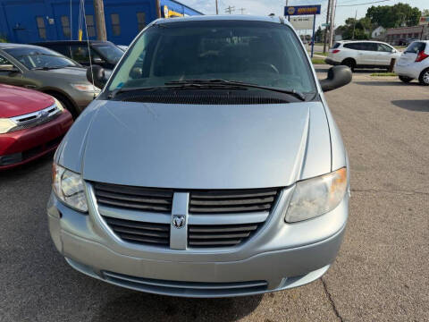2006 Dodge Grand Caravan SE
