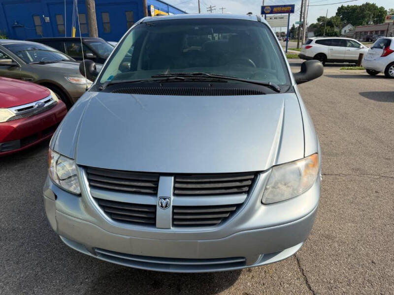 2006 Dodge Grand Caravan SE