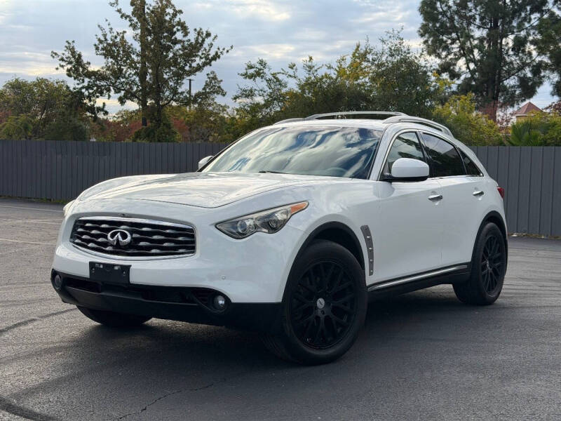 2011 Infiniti FX35